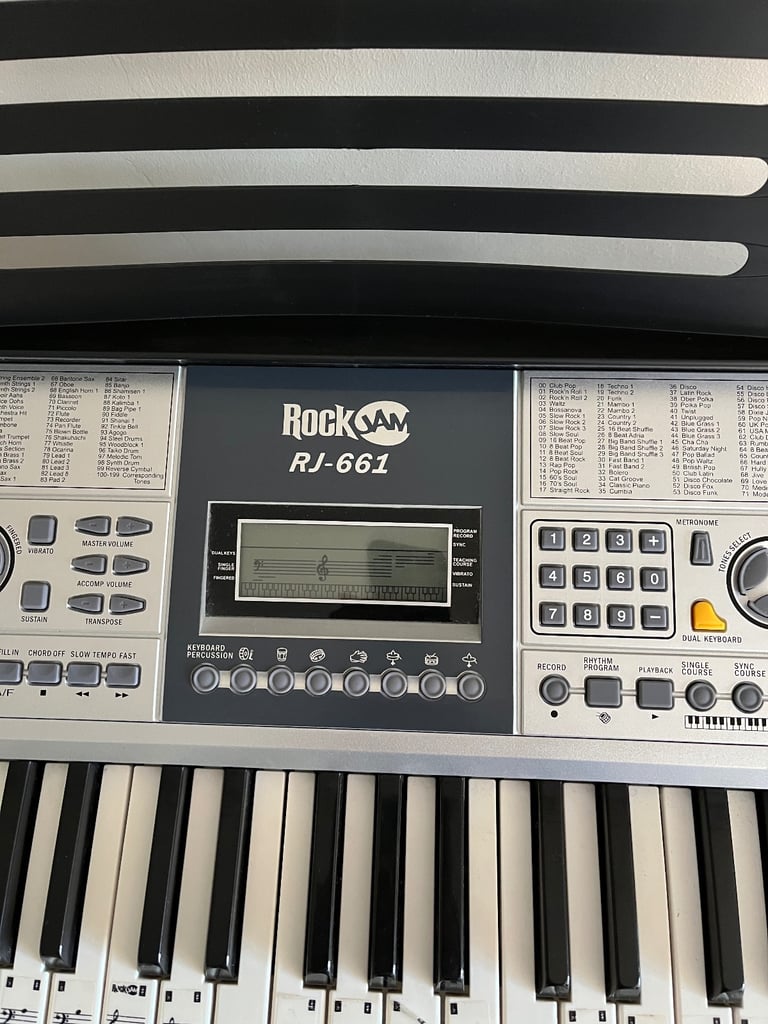 ROCK JAM ELECTRIC KEYBOARD/ORGAN