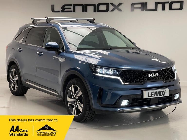 image for 2022 Kia Sorento 1.6 T-GDi 13.8kWh 3 Auto AWD Euro 6 (s/s) 5dr ESTATE Petrol/Electric Hybrid Auto...