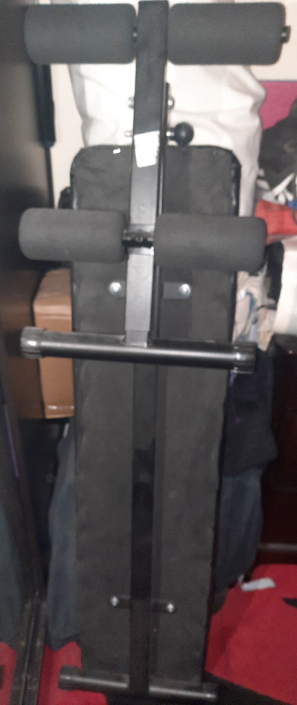 Exercise bench
