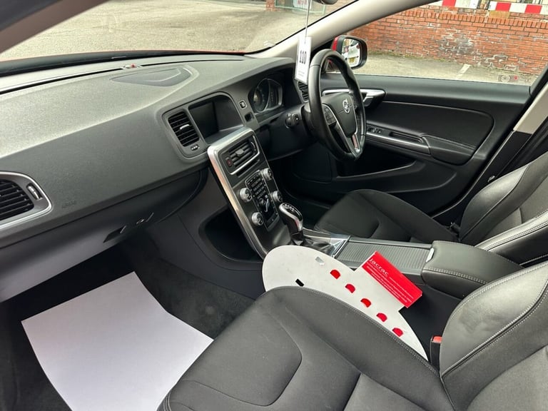 2015 Volvo V60 T3 [152] SE Nav 5dr Geartronic ESTATE PETROL Automatic