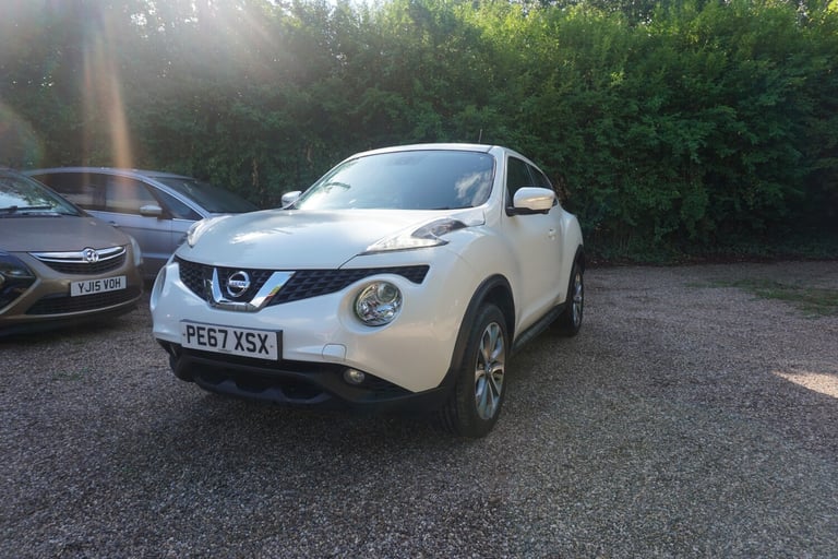 2017 Nissan Juke 1.2 DiG-T Tekna 5dr HATCHBACK Petrol Manual - Image 3