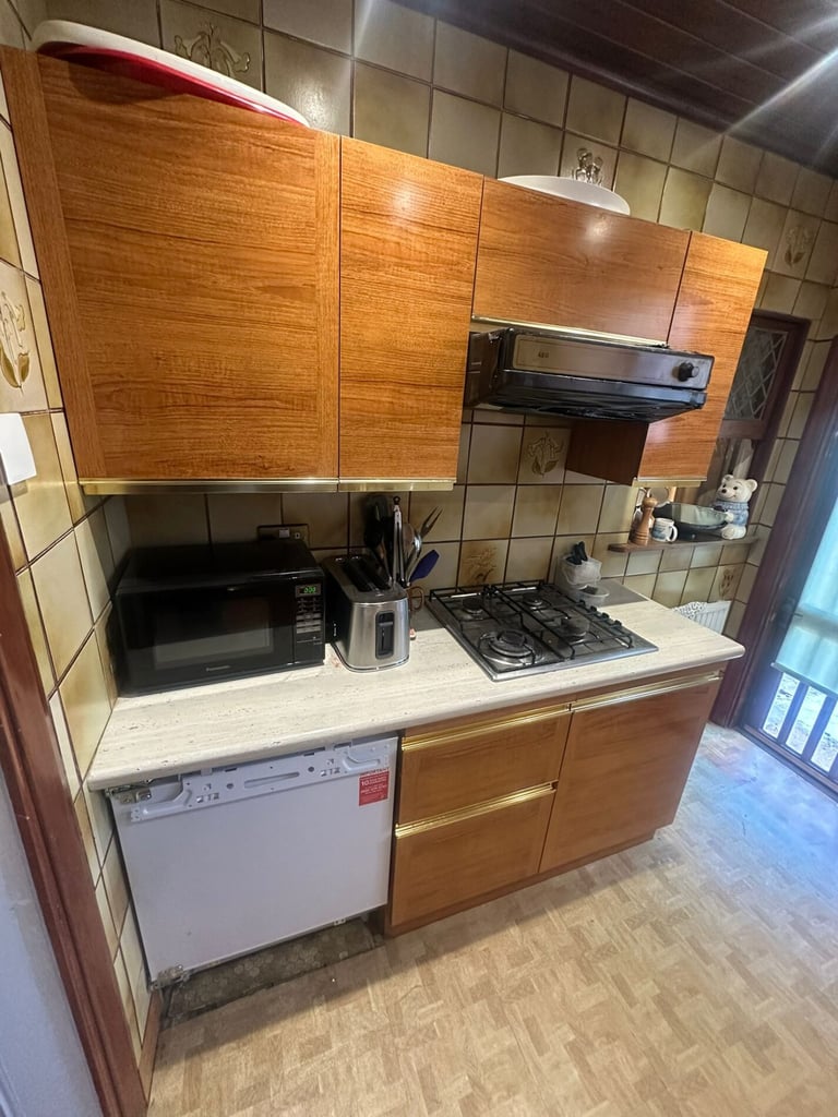 3 bedroom house in 3 Bed House For Rent, SE6