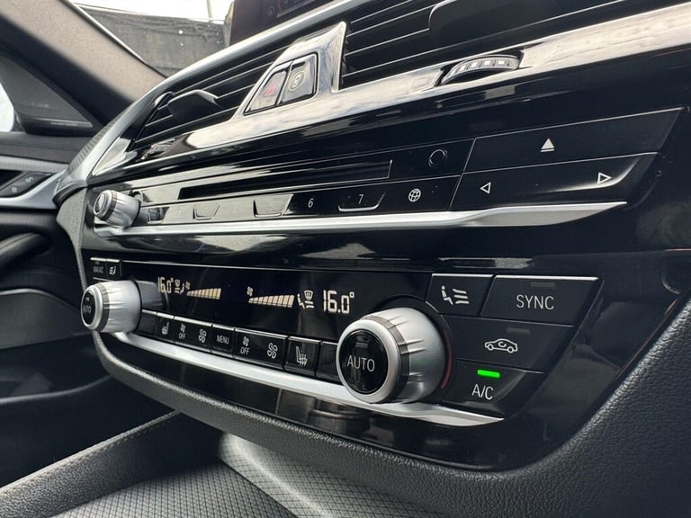 2019 BMW 5 Series 520d M Sport 4dr Auto SALOON DIESEL Automatic
