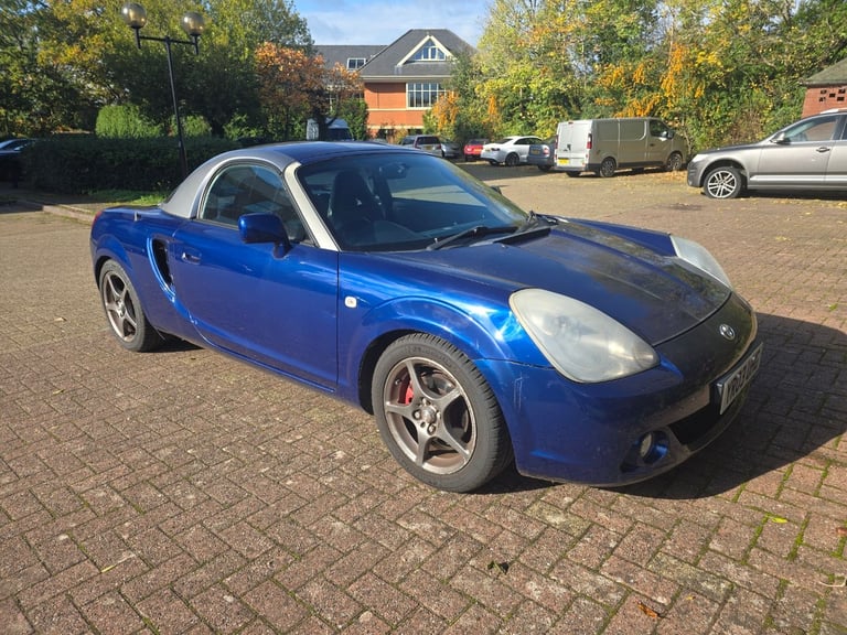 2003 Toyota MR2 Roadster (Facelift) – Hard Top Included