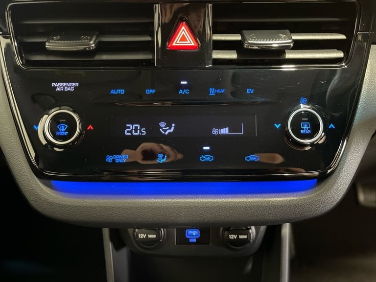 2023 72 HYUNDAI IONIQ 38.3KWH PREMIUM HATCHBACK 5DR ELECTRIC AUTO (136 PS)