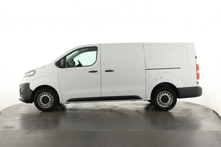 2022 Vauxhall Vivaro 2900 1.5D 100PS Dynamic H1 Van Panel Van Diesel Manual