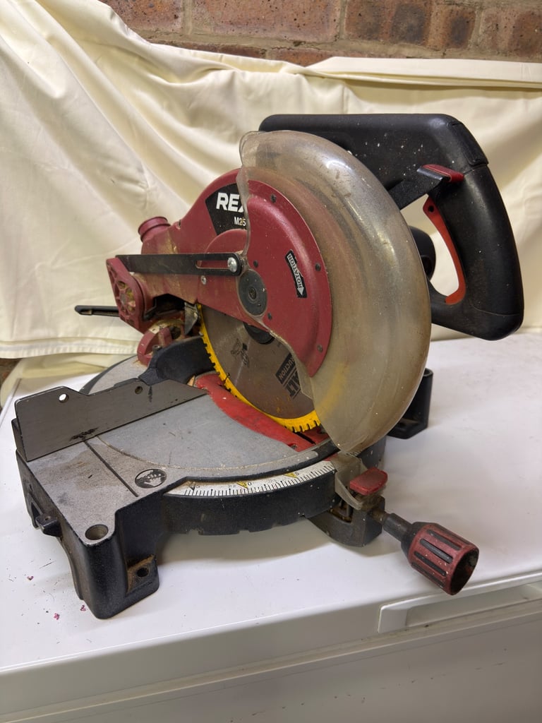 Rexon mitre chop saw
