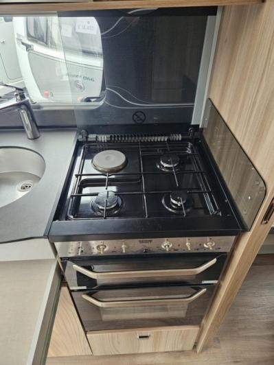 2016 Swift Conqueror 580 Used Caravan