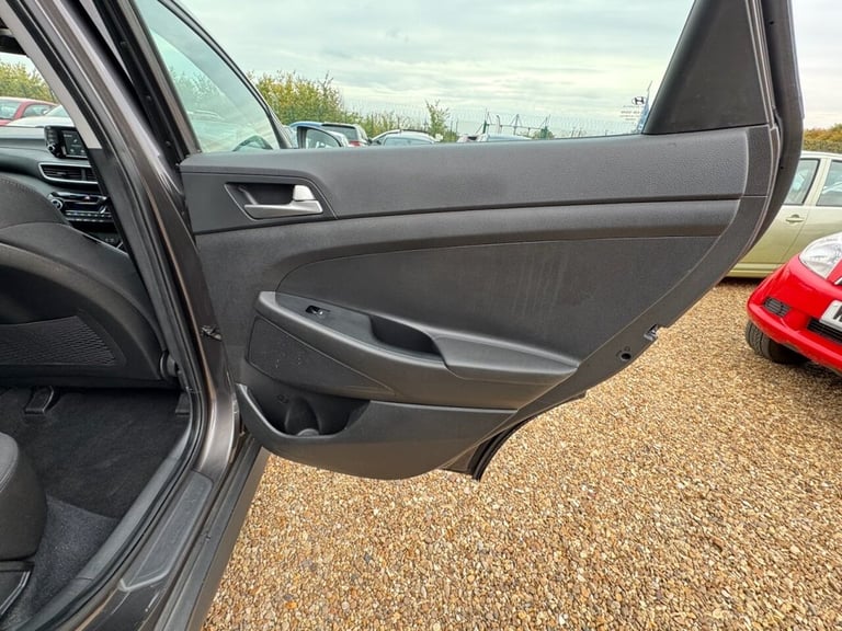 2018 Hyundai TUCSON 1.6 GDi S Connect 5dr 2WD ESTATE PETROL Manual