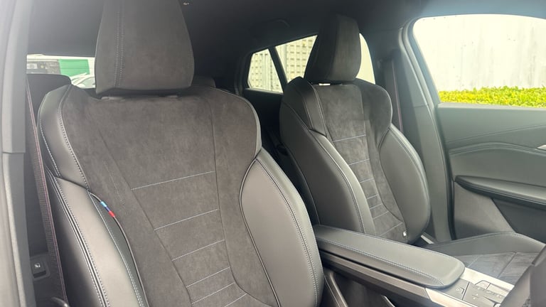 2025 BMW iX2 150kW eDrive20 Shadow Edition 65kWh 5dr Auto Electric Hatchback Hatchback Electric A...