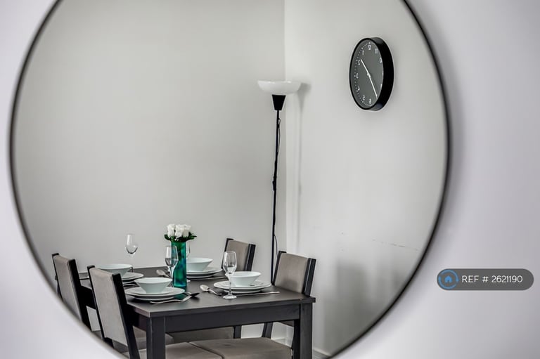 2 bedroom flat in St. James House, Canterbury, CT1 (2 bed) (#2621190)