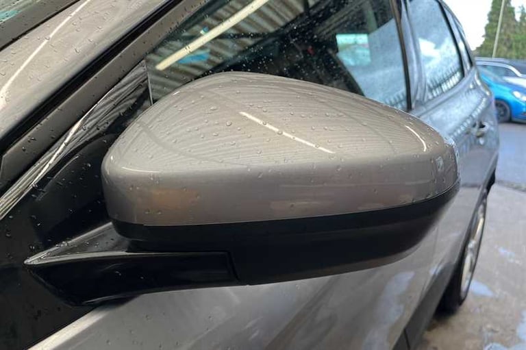 2018 Vauxhall Grandland X 1.5 Turbo D SE 5dr HATCHBACK DIESEL Manual