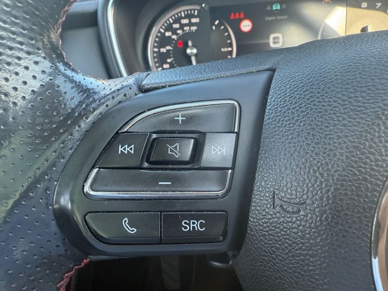 2020 20 MG MG HS 1.5 T-GDI EXCLUSIVE SUV 5DR PETROL MANUAL EURO 6 (S/S) (162 PS)