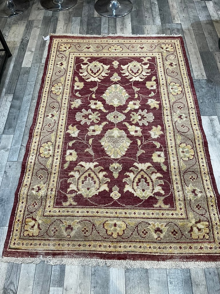 Handmade Persian Tabriz Aghra rug