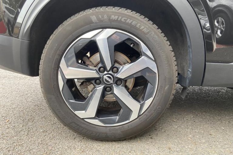 2022 Nissan Qashqai 1.3 DiG-T MH 158 N-Connecta 5dr Xtronic HATCHBACK PETROL Automatic