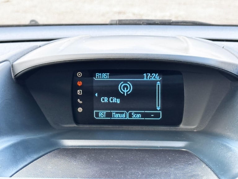 2013 Ford C-Max 1.0T EcoBoost Zetec Euro 5 (s/s) 5dr MPV Petrol Manual