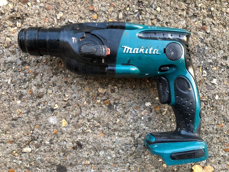 Makita SDS hammer drill 18v 