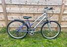 Teens mountain bike 14’’ frame £60