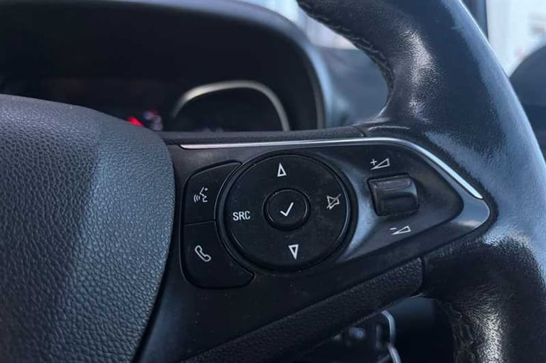 2022 Vauxhall Combo Life 1.5 TURBO D SE 5DR [7 SEAT] MPV Diesel Manual