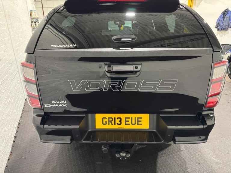 2025 Isuzu D-Max 1.9 V-Cross Double Cab 4x4 Auto Automatic Pick Up Diesel Automatic