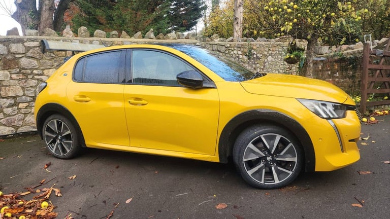 2021 Peugeot e-208 GT (2020 Reg) – 35,800 miles – Excellent Condition