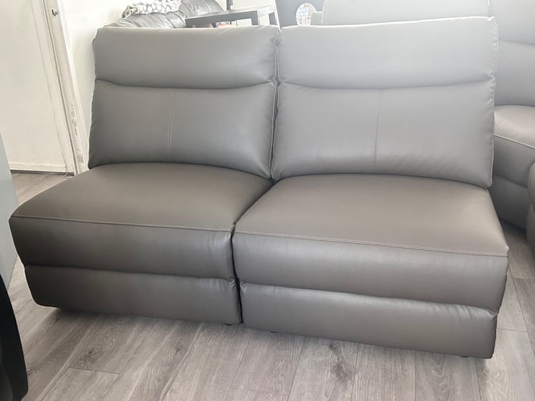 Modular corner sofa
