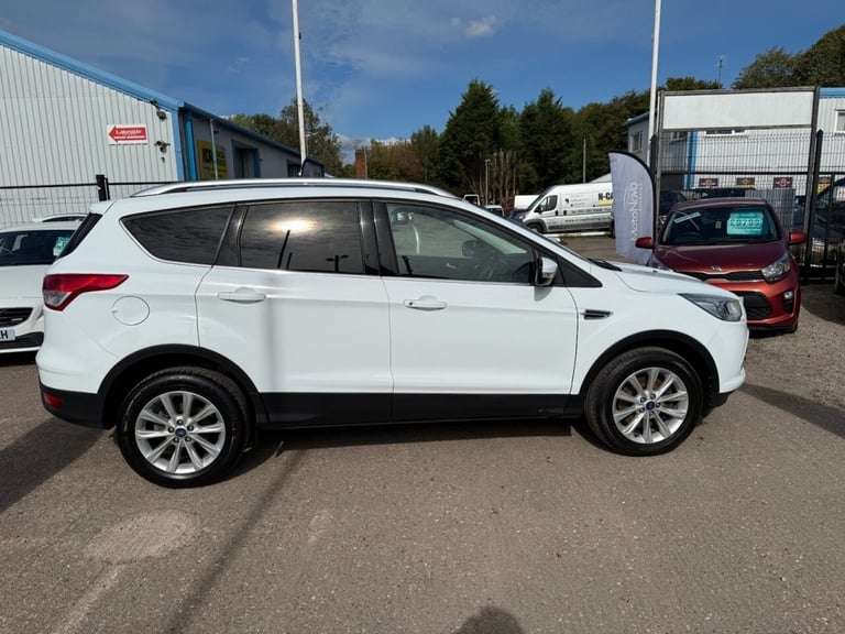 2016 Ford Kuga 2.0 TDCi Titanium SUV 5dr Diesel Manual 2WD Euro 6 (s/s) (150 ps) HATCHBACK Diesel...