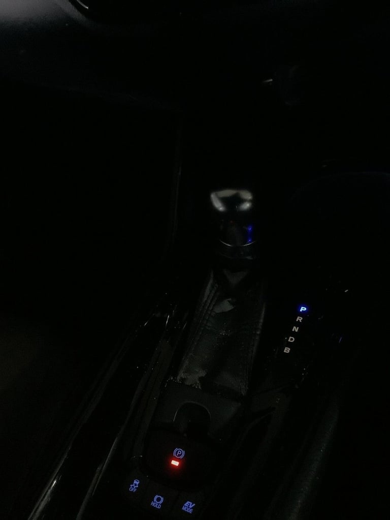 2018 Toyota C-HR 1.8 VVT-h Excel SUV 5dr Petrol Hybrid CVT Euro 6 (s/s) (122 ps) HATCHBACK PETROL...