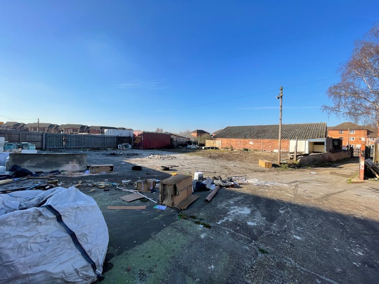 New on the market 6000SQF UNIT WITH LARGE GROUNDS NG7 NOTTINGHAM in