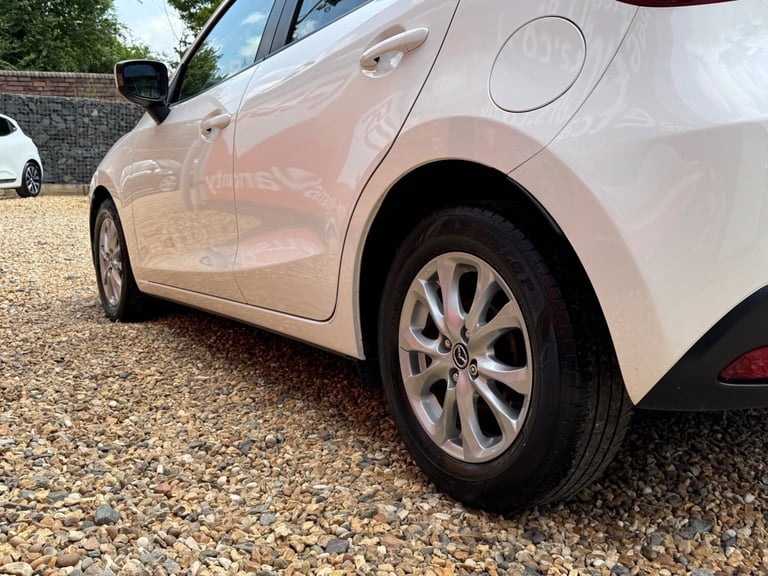 2016 Mazda Mazda2 1.5 SKYACTIV-G SE-L Euro 6 (s/s) 5dr HATCHBACK Petrol Manual