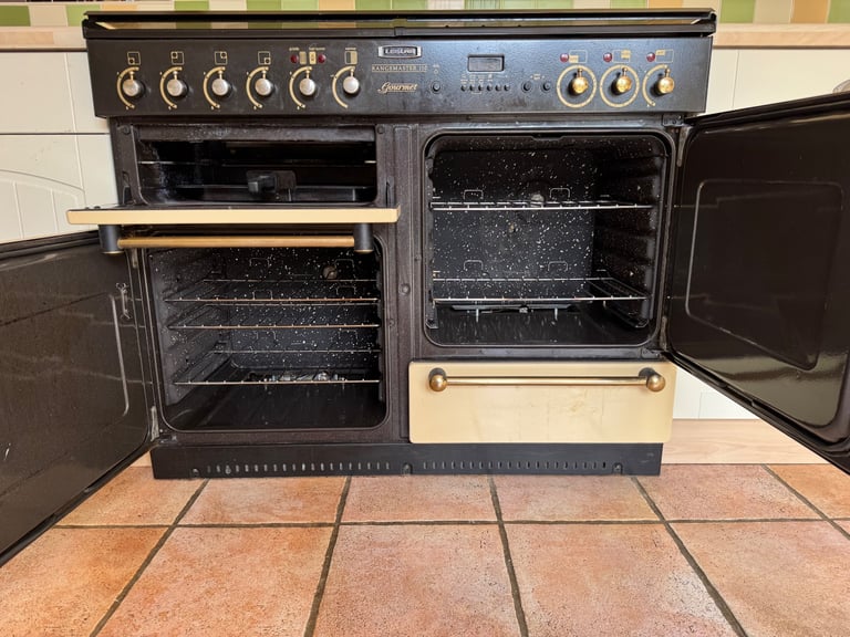 Rangemaster Leisure Gourmet 110cm Cream  Gas Oven / Gas Hob with Electric Heating plate