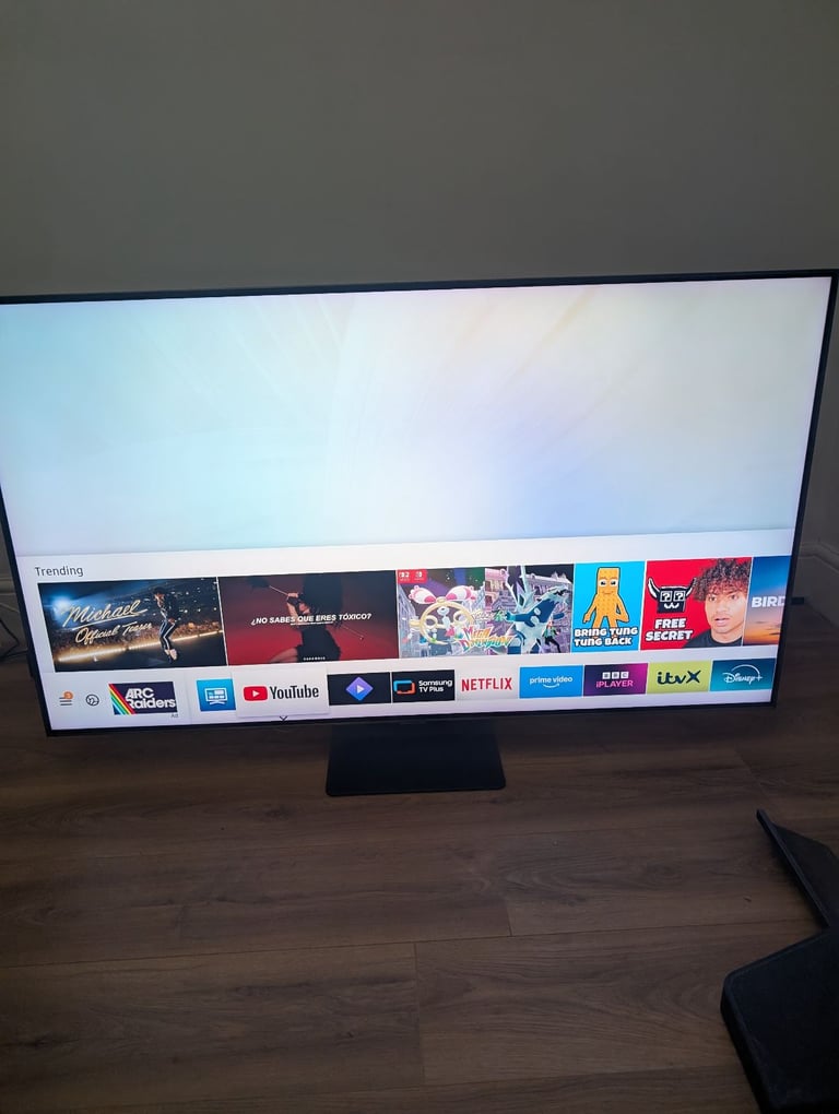 Samsung QLED 4K 55 inch TV - Q90R