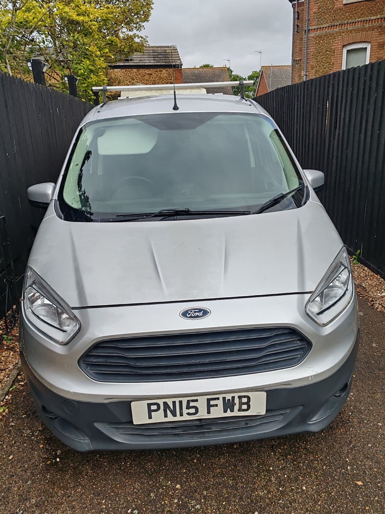 Ford, TRANSIT COURIER, Panel Van, 2015, Manual, 1498 (cc)