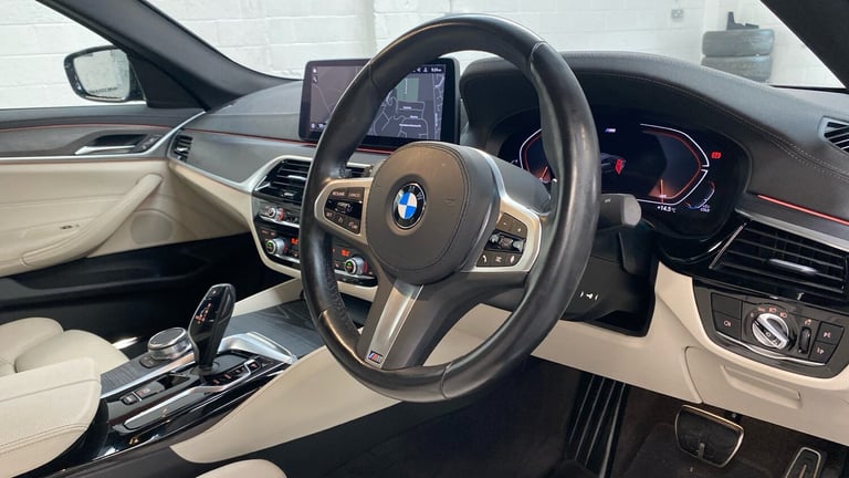 2022 BMW 5 Series 520d xDrive MHT M Sport 4dr Step Auto Diesel Saloon Saloon Diesel Automatic