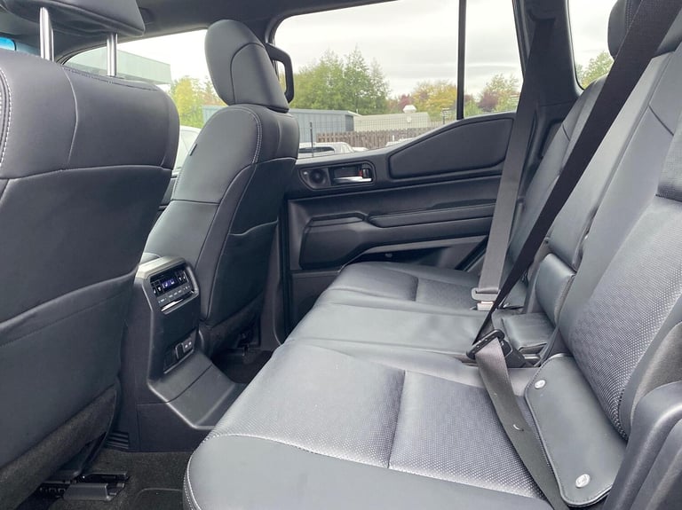 2024 Toyota Land Cruiser 2.8 D-4D 204 Invincible 5dr Auto (7 Seat) SUV Diesel Automatic
