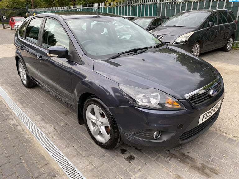 2010 Ford Focus 1.6 Zetec 5dr HATCHBACK Petrol Automatic