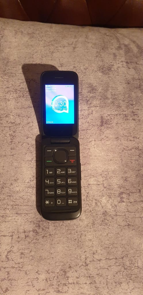 Alcatel mobile flip phone Unlocked 