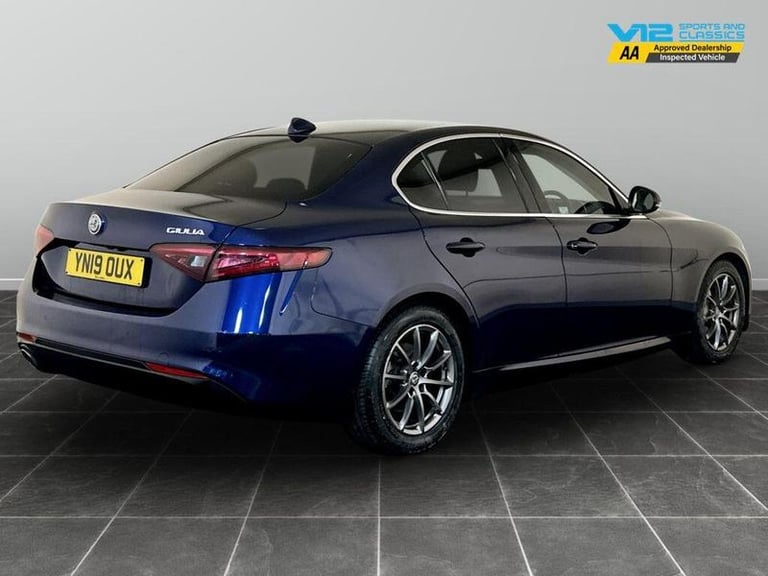 2019 Alfa Romeo Giulia 2.2 TD Tecnica Auto Euro 6 (s/s) 4dr Automatic Saloon Diesel Automatic