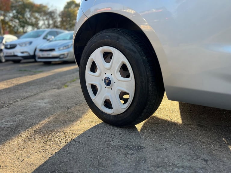 2014 Ford Ka 1.2 Edge 3dr [Start Stop] HATCHBACK PETROL Manual