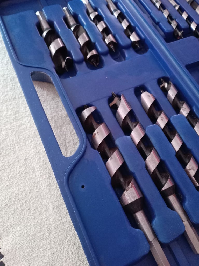 Powermaster 15pc Combination Auger Drill Bit Set in carrying case 