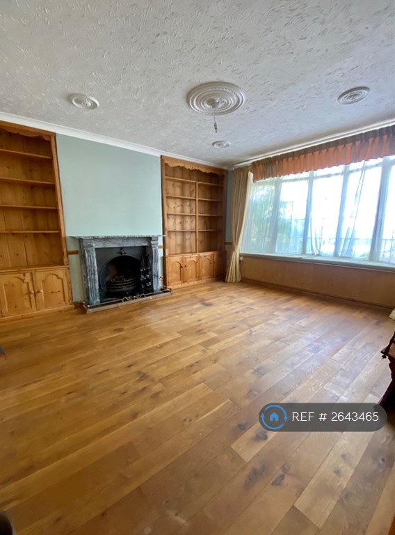 3 bedroom house in Strand, Shaldon, Teignmouth, TQ14 (3 bed) (#2643465)