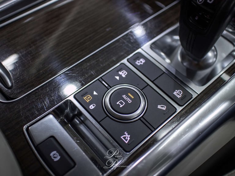 2018 Land Rover Range Rover Sport 3.0 SDV6 HSE Dynamic 5dr Auto ESTATE DIESEL Automatic