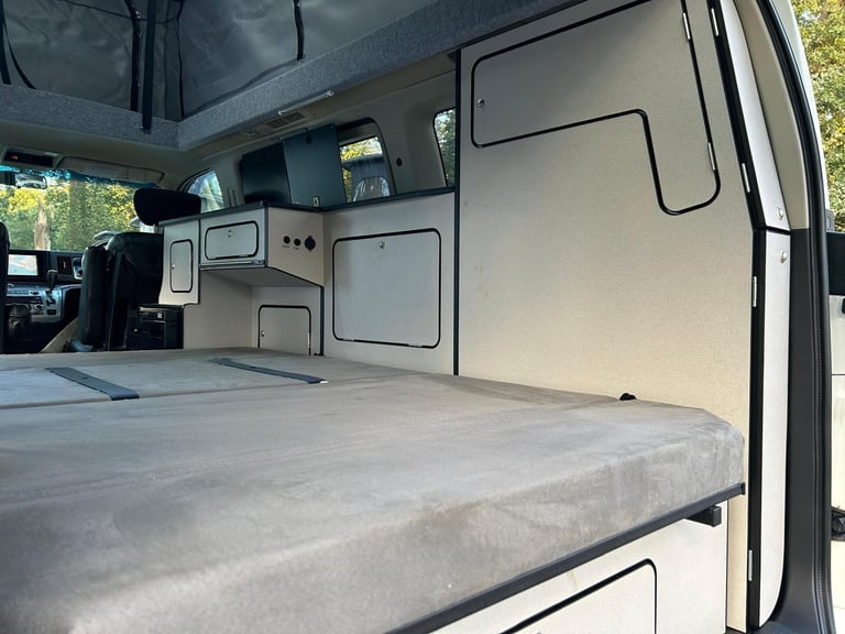 Nissan Elgrand RIDER POP TOP 4 Berth New Full Camper Conversion