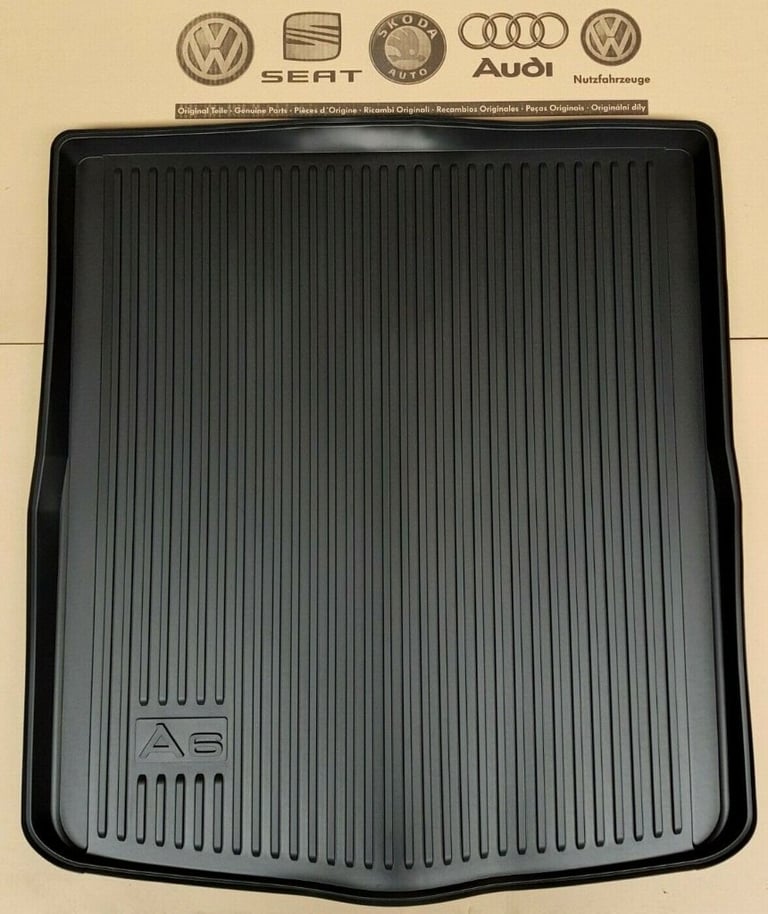 Audi A6 Avant  C7 original boot tray luggage compartment