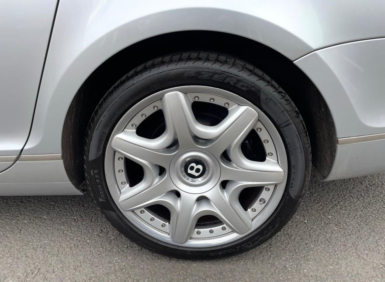 2006 Bentley Continental 6.0 W12 Flying Spur Auto 4WD Euro 4 4dr SALOON Petrol Automatic