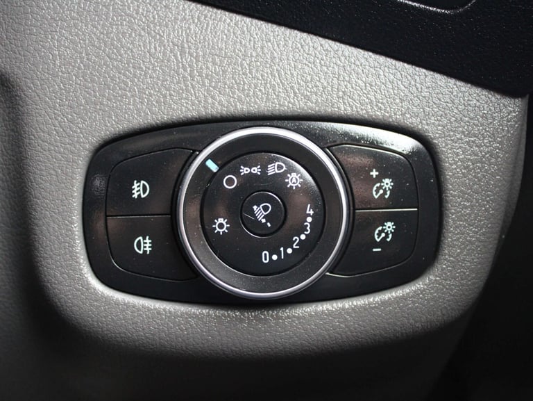 2022 Ford Tourneo Connect 1.5 TDCI Grand Tourneo Connect Titanium 7 SEATER MPV Unlisted Diesel Ma...
