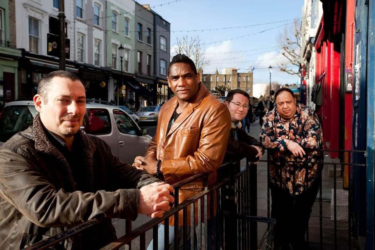 BASS PLAYER WANTED 4 UP & COMING BAND  COVERS & ORIGINALS ROCK POP REGGAE SOUL BLUES 