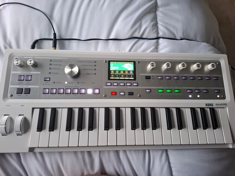 Korg microkorg 2