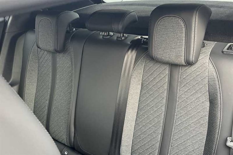 2024 Peugeot 2008 1.2 PureTech 130 Allure 5dr HATCHBACK PETROL Manual