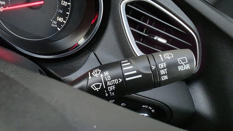 2019 Vauxhall Grandland X 1.2 Turbo Sport Nav Euro 6 (s/s) 5dr HATCHBACK Petrol Manual